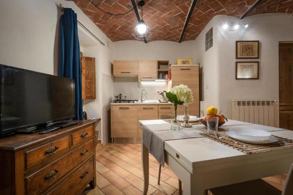Appartamento Dimora Vasari Arezzo Esterno foto